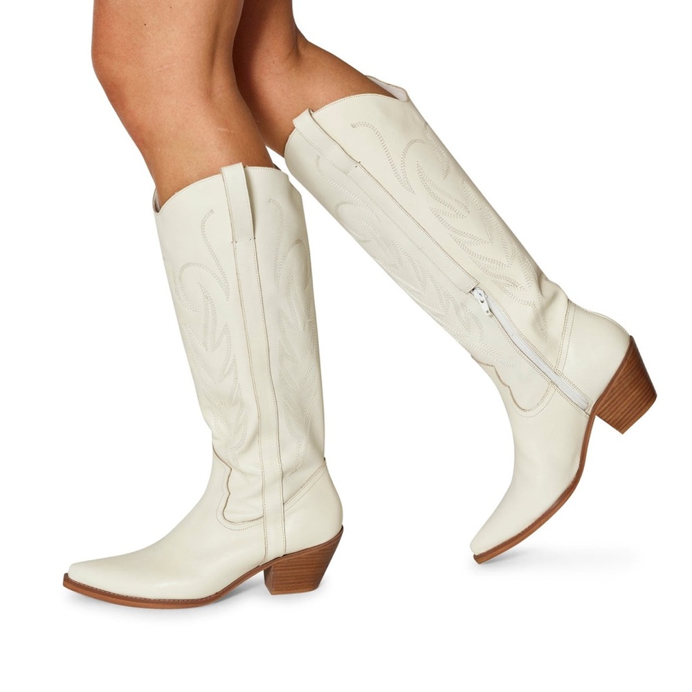 New Matisse White Knee-High Western Cowboy Boots